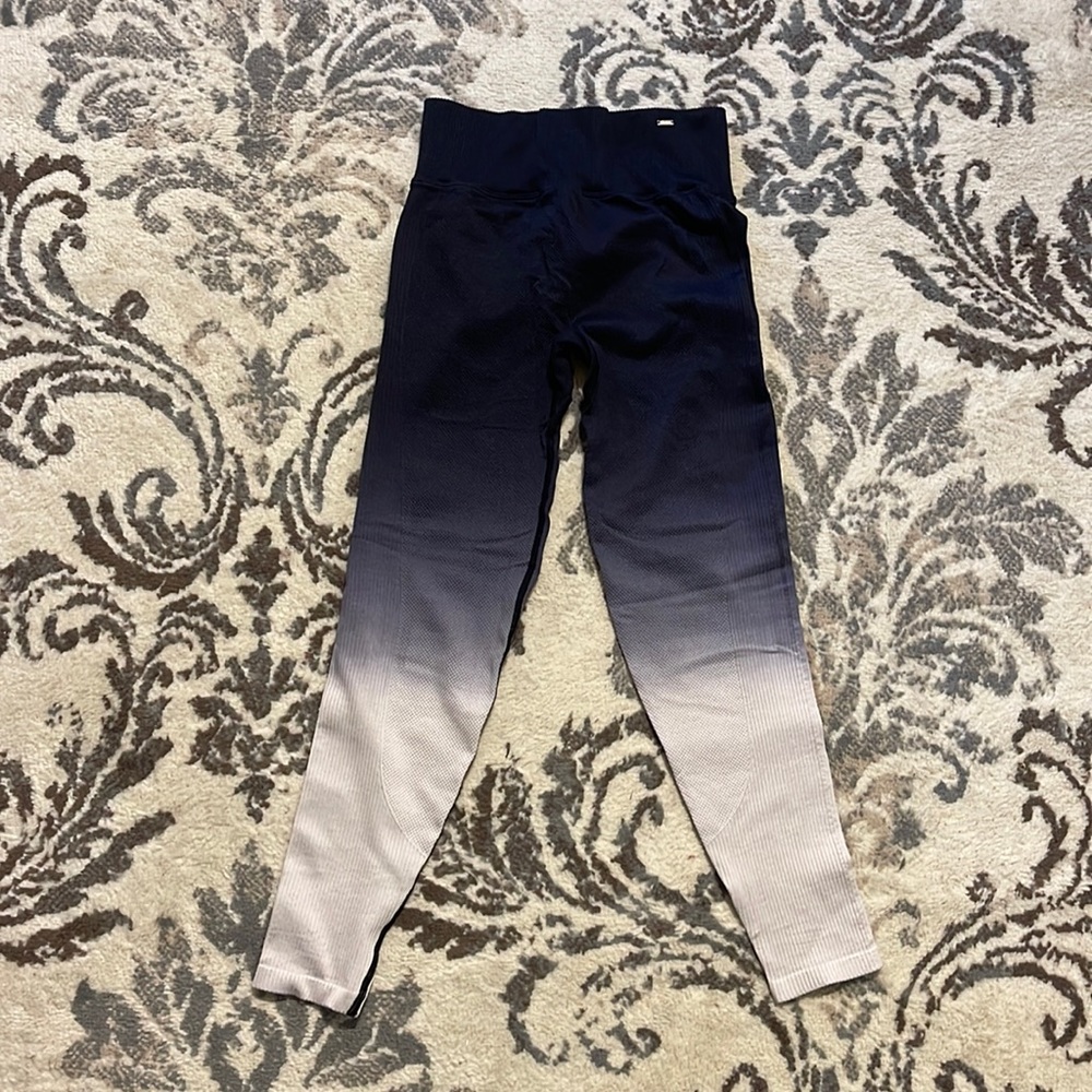 Pink leggings athletic